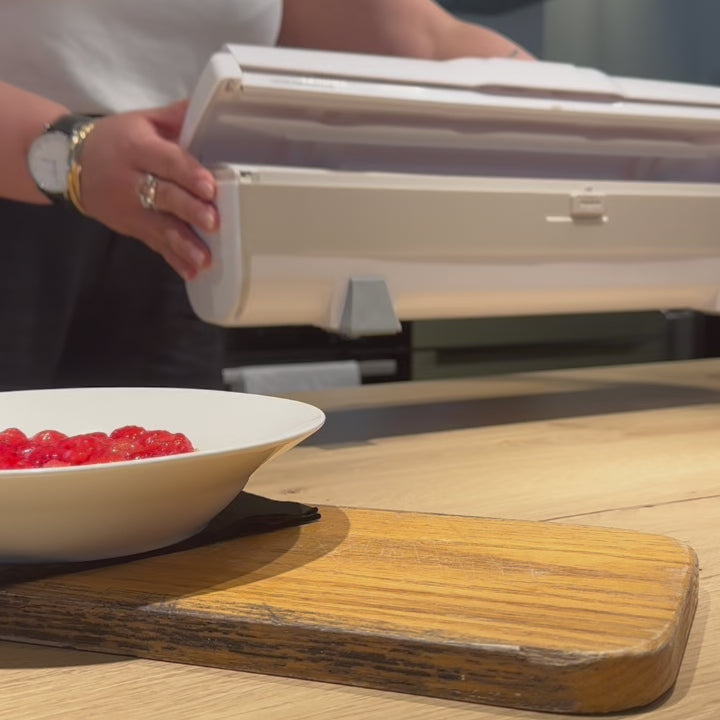 
                  
                    Load and play video in Gallery viewer, Service strip - eco-friendly kitchen towel
                  
                